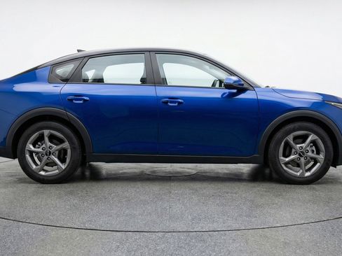 Used 2025 Kia K4 FWD image 11