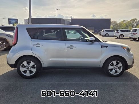 Used 2017 Kia Soul image 6