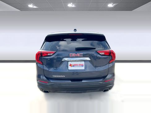 Used 2018 GMC Terrain SLE image 9