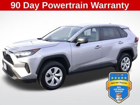 Used 2022 Toyota RAV4 LE image 1