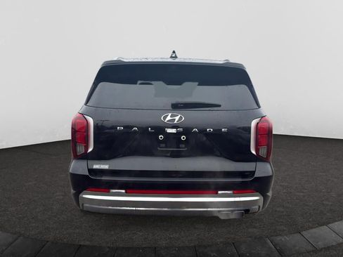 Used 2024 Hyundai Palisade Calligraphy image 6