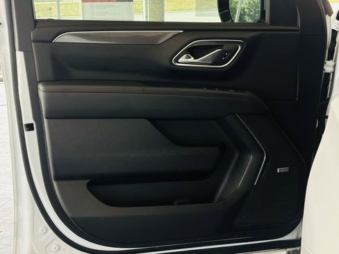 Used 2023 Chevrolet Tahoe RST w/ RST Performance Edition AWD/4WD image 32