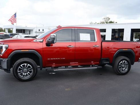 Certified 2024 GMC Sierra 2500 SLT w/ SLT Premium Package AWD/4WD image 6