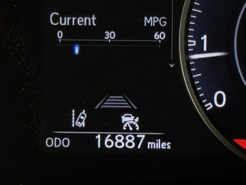 Used 2024 Lexus RX 350 Premium w/ Convenience Package FWD image 16