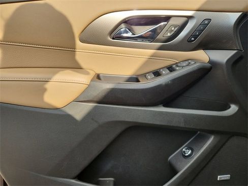 Certified 2023 Chevrolet Traverse Premier image 22