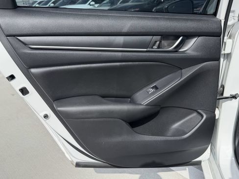 Used 2020 Honda Accord Sport image 20
