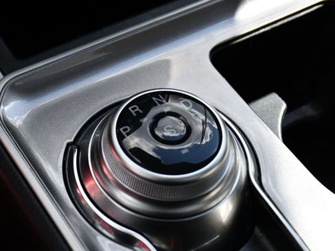 Used 2024 Ford Edge SEL w/ Convenience Package image 29