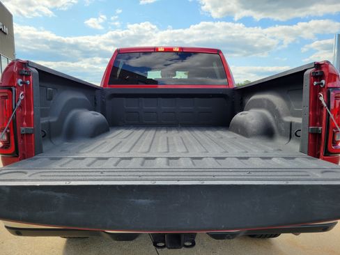 Used 2026 RAM 2500 Big Horn AWD/4WD image 21