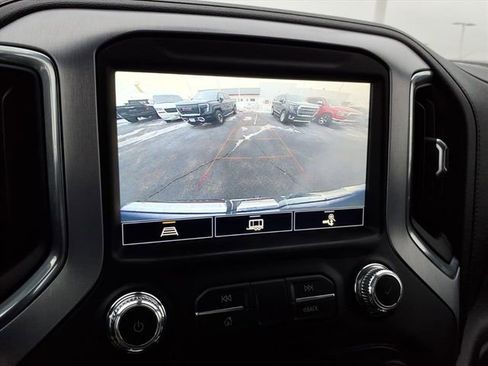 Used 2021 GMC Sierra 1500 SLT image 31
