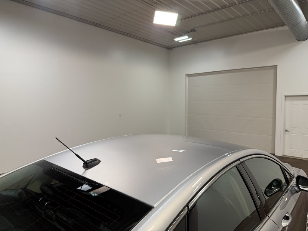Used 2020 Ford Fusion Energi Titanium FWD image 46