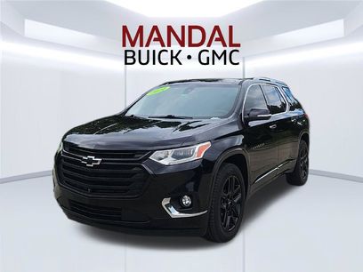Used 2021 Chevrolet Traverse Premier w/ LPO, Black Accent Package