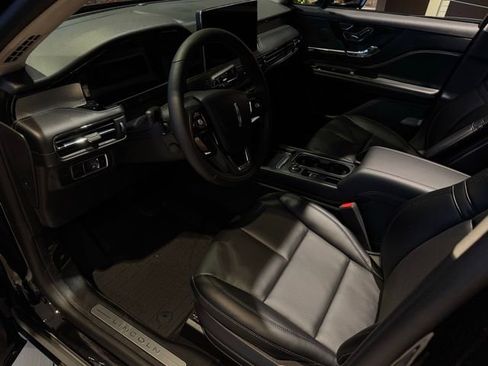 New 2026 Lincoln Corsair Premiere image 19