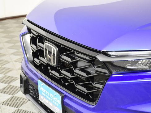 Certified 2024 Honda CR-V Sport-L image 11