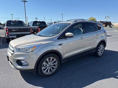 Used 2017 Ford Escape Titanium AWD/4WD image 2