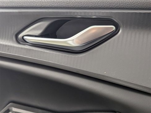 New 2025 Jeep Grand Cherokee Altitude image 15