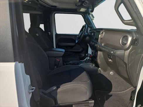 Certified 2021 Jeep Wrangler Sport image 15