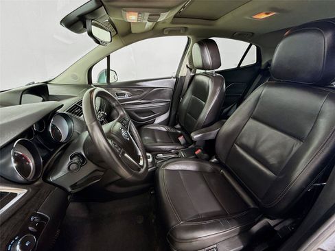 Used 2015 Buick Encore Leather FWD image 5