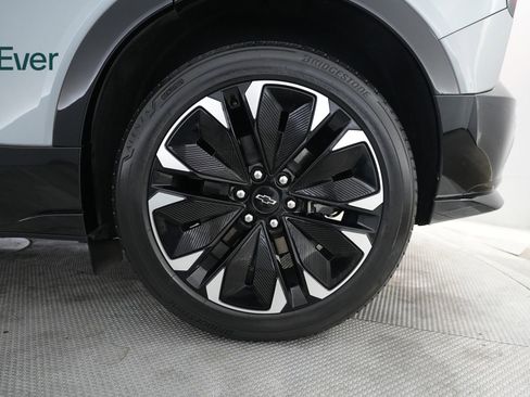 Used 2024 Chevrolet Blazer EV RS AWD/4WD image 9