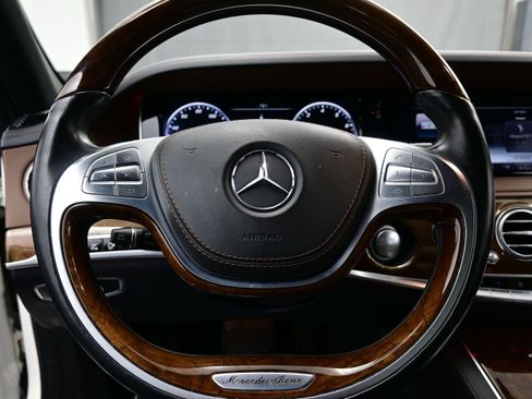 Used 2015 Mercedes-Benz S 550 Sedan image 28