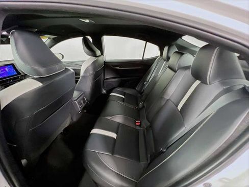 Certified 2025 Toyota Camry SE image 24