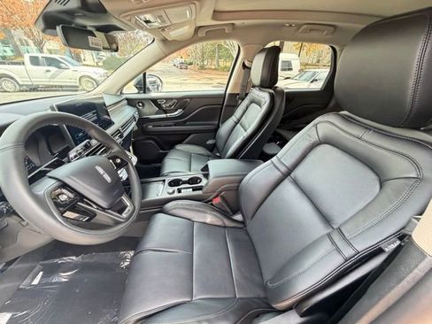 New 2026 Lincoln Corsair Reserve image 15