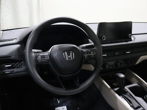 New 2025 Honda Accord SE image 23