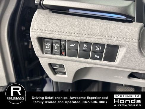 Used 2024 Honda Odyssey Touring image 15