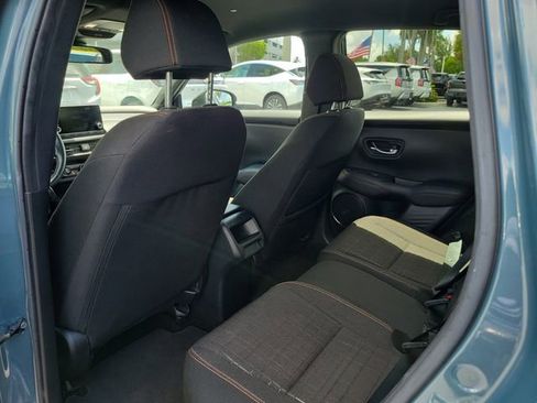 Used 2023 Honda HR-V Sport image 10