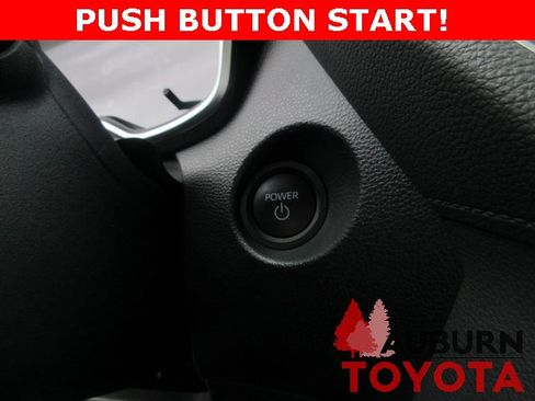 Certified 2024 Toyota Corolla Cross XSE image 22