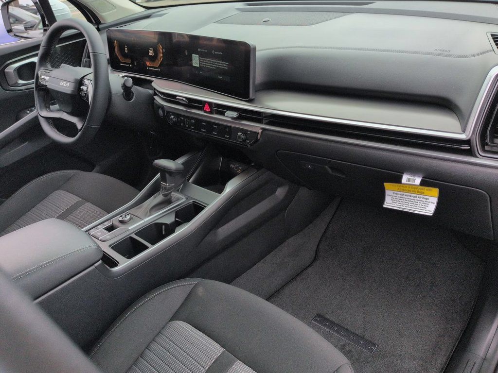 New 2026 Kia Sorento LX FWD image 30