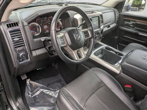 Used 2018 RAM 3500 Laramie image 11