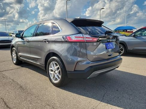 Certified 2024 Ford Edge SEL w/ Convenience Package AWD/4WD image 3