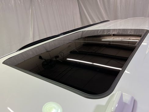 Used 2023 Chevrolet Suburban RST w/ Luxury Package image 16