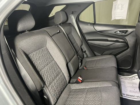 Used 2023 Chevrolet Equinox LT image 12