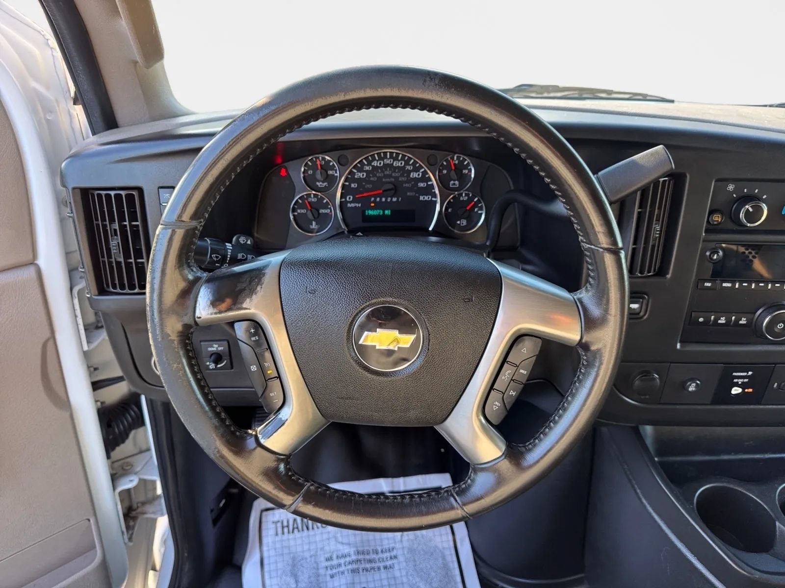 Used 2018 Chevrolet Express 2500 w/ Driver Convenience Package RWD image 13