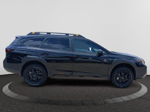 Used 2025 Subaru Outback Wilderness AWD/4WD image 8