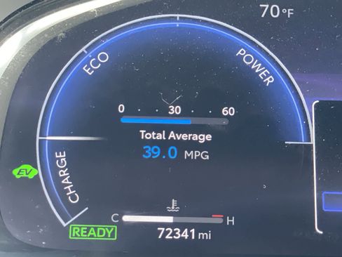 Used 2024 Toyota Venza Limited AWD/4WD image 32