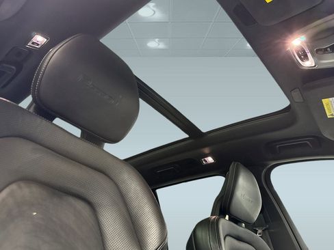 Used 2020 Volvo XC90 T6 R-Design w/ Protection Package Premier image 15