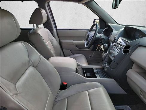 Used 2014 Honda Pilot Touring image 15