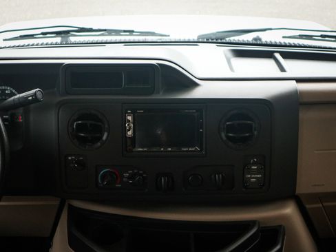 Used 2018 Ford E-350 and Econoline 350 Super Duty w/ Motorhome Prep Package image 27