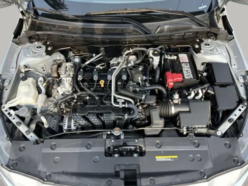 Used 2024 Nissan Altima 2.5 SV FWD image 17