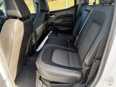 Used 2021 GMC Canyon AT4 w/ Trailering Package image 18