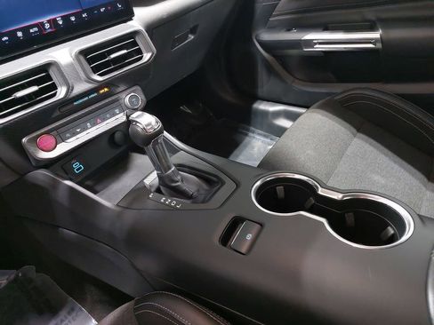 Used 2024 Ford Mustang Coupe image 24