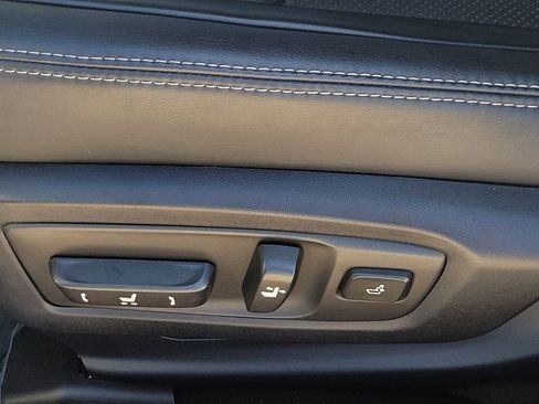 Used 2017 Lexus GS 200t F Sport image 31