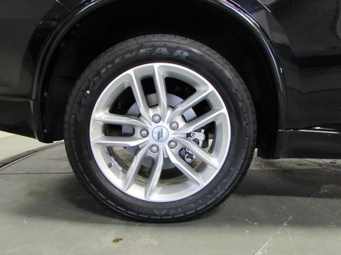 Used 2024 Dodge Durango GT AWD/4WD image 9