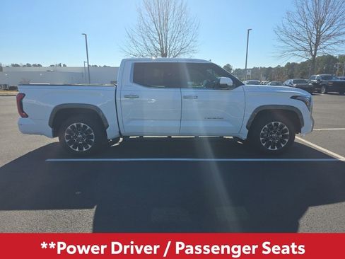 Used 2022 Toyota Tundra Limited image 12
