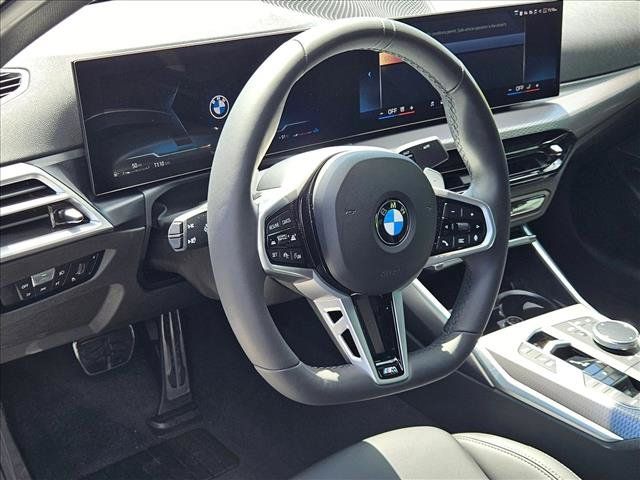Used 2026 BMW 330i Sedan w/ M Sport Package RWD image 3