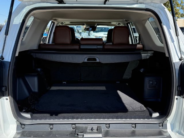 Used 2024 Toyota 4Runner Limited AWD/4WD image 26