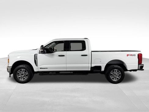 Used 2025 Ford F250 XLT w/ FX4 Off-Road Package AWD/4WD image 10