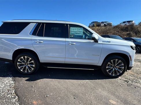 New 2026 Chevrolet Tahoe High Country w/ Sun And Tow Package image 4